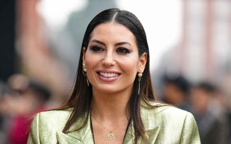 Elisabetta Gregoraci senza trucco e parrucco al naturale è davvero