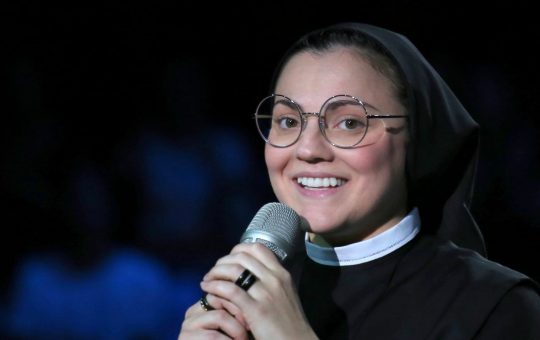 Suor Cristina racconta della sua scelta