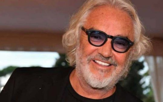 La somiglianza di Flavio Briatore con il figlio Nathan Falco