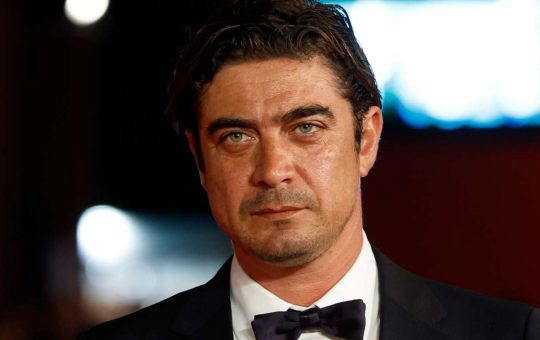 Riccardo Scamarcio torna dall'ex non ci sono dubbi