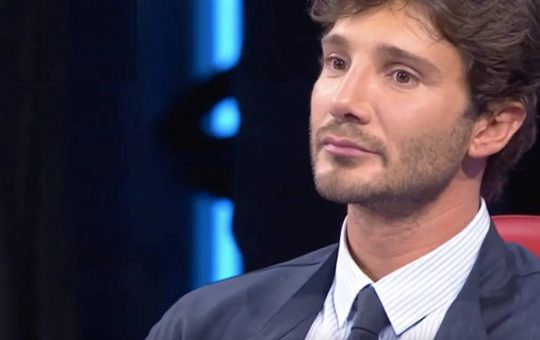 L'addio di Stefano De Martino - Youbee.it