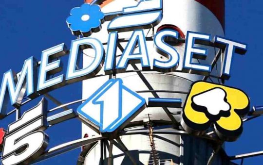 Mediaset, una conduttrice si sente male