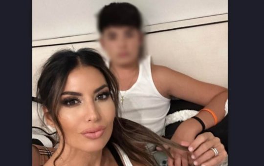 Elisabetta Gregoraci simile a Nathan Falco