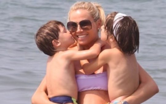 Federica Panicucci e i suoi figli